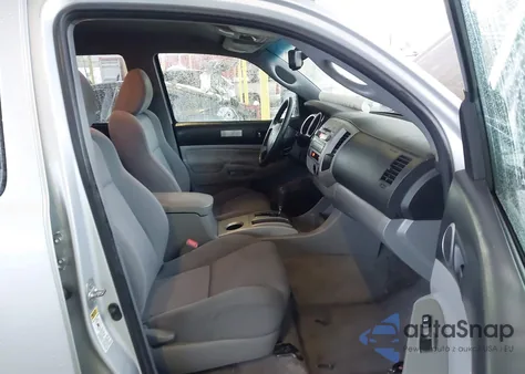 2010 Toyota Tacoma Prerunner V6 from USA, damaged, VIN 3TMJU4GN6AM093705